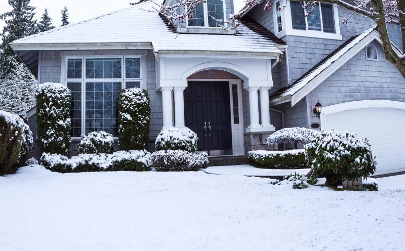 6 Tips for Cleaning Your Rental Property During Winter