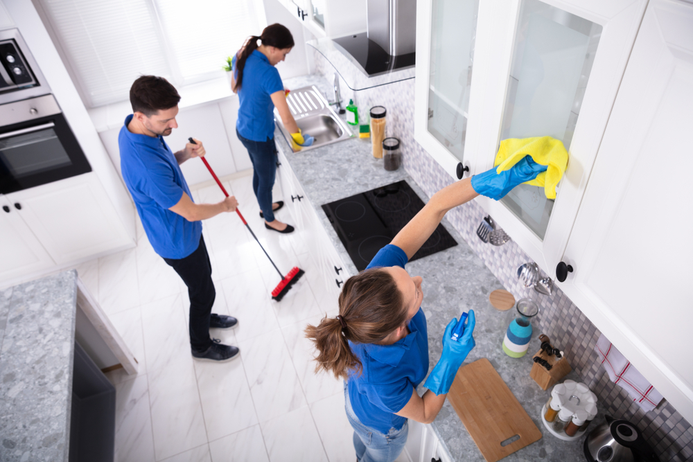 Pros & Cons of DIY vs. Professional Residential Cleaning Service